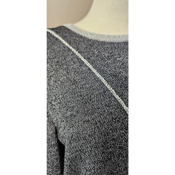 Weekends by Chico's French Terry Shimmer Asymmetrical-Hem Top Women Size 0 Small - Picture 2 of 6